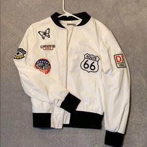 F21 white bomb jacket!
